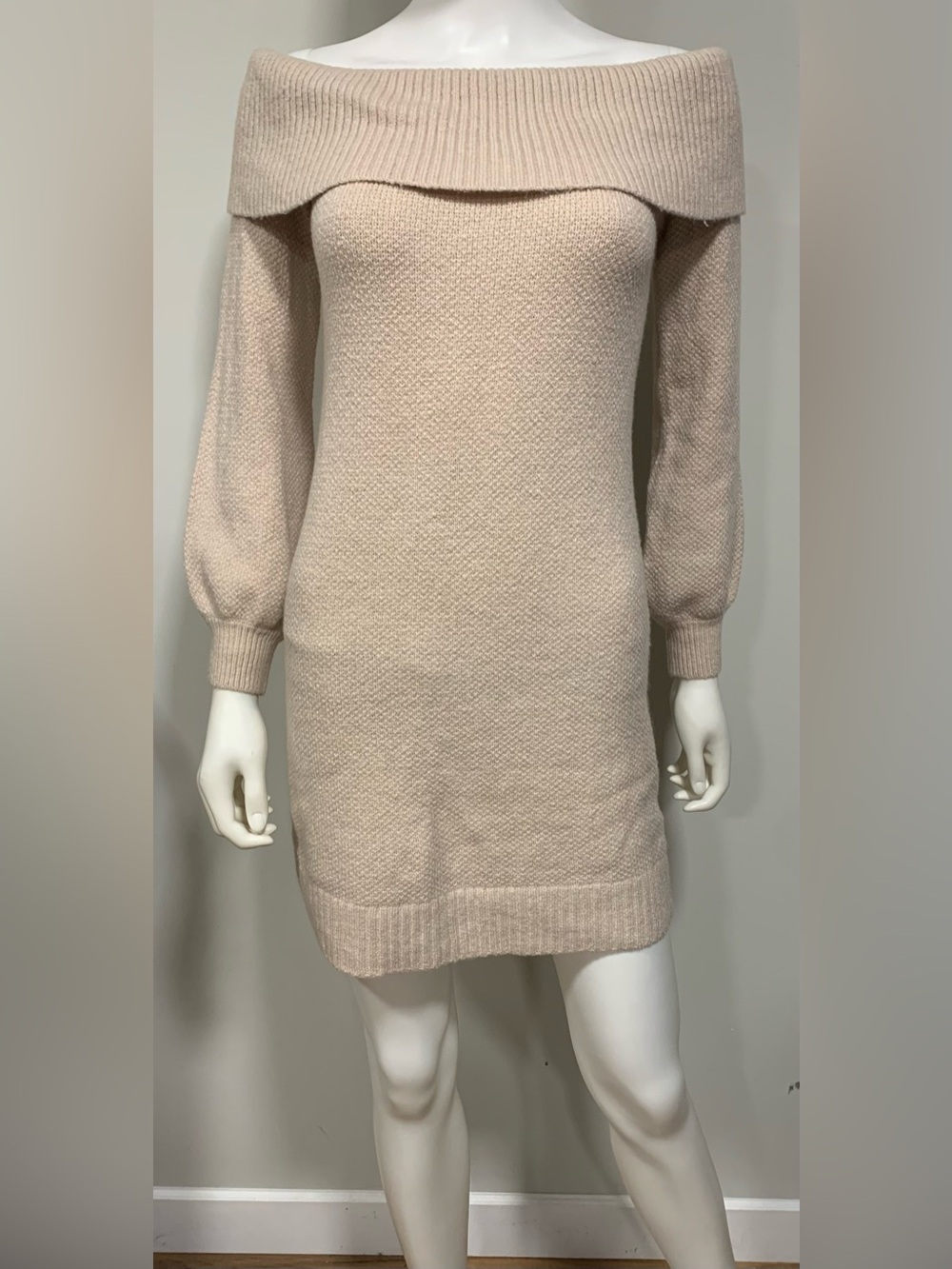 American Eagle Off Shoulder Sweater Tunic Dress Womens SM Cozy Lodge Knit Mini